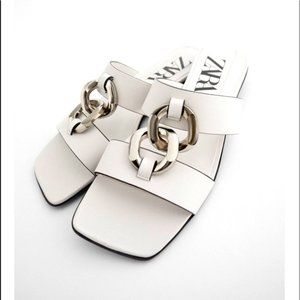 Zara White Leather Sandals | Size 8 (39) | Like New